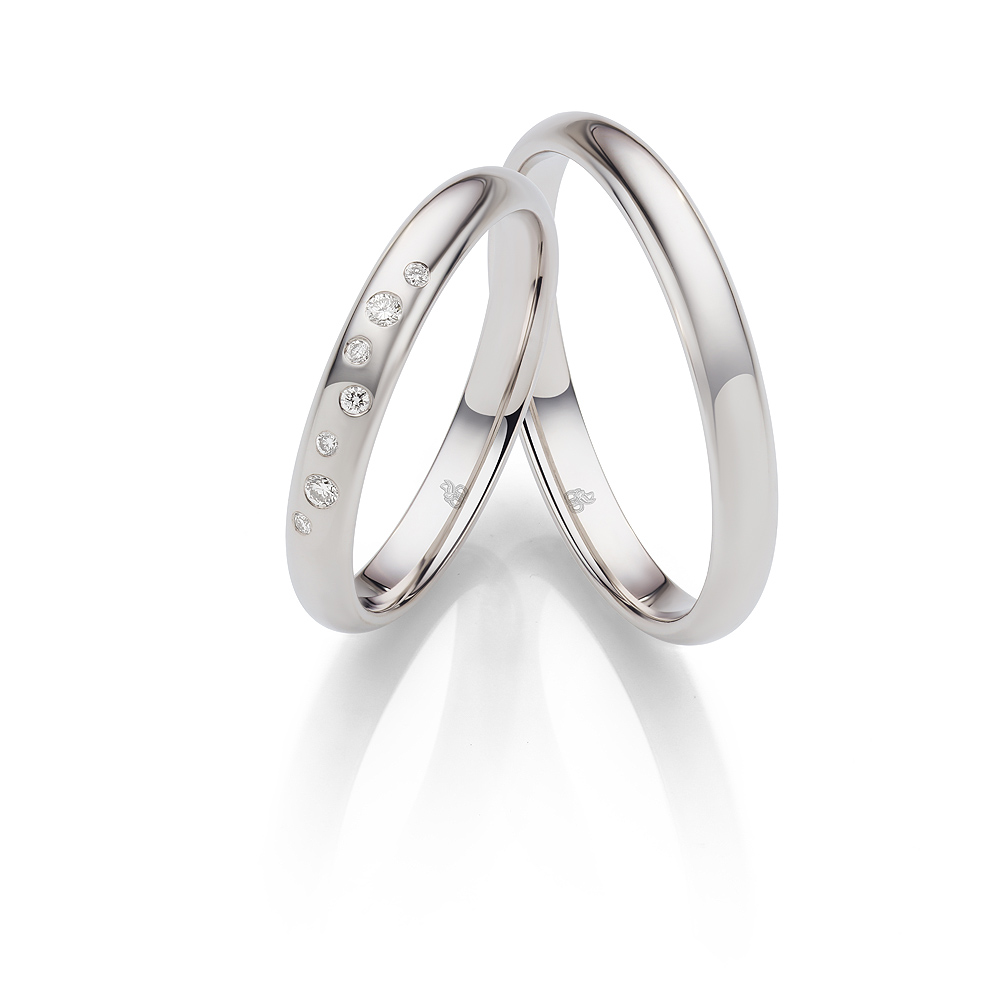 Stacked from 4 images. Method=B (R=8,S=4)